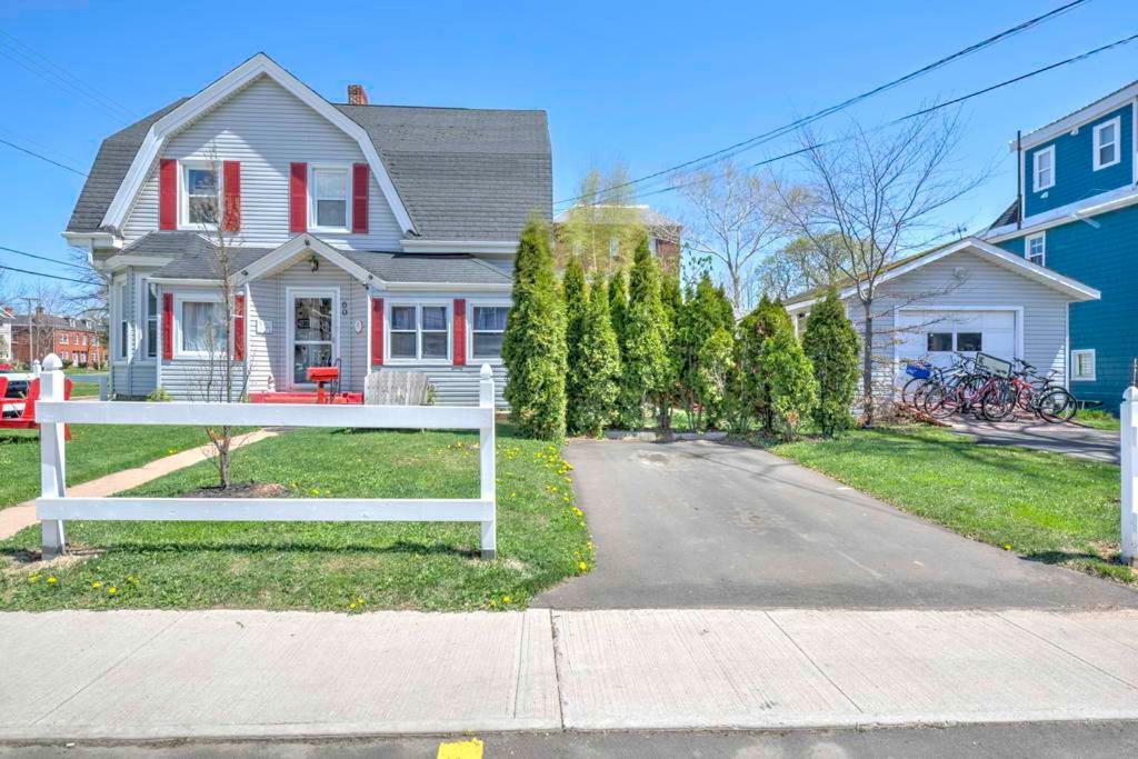 Hi Charlottetown Backpacker'S Inn Εξωτερικό φωτογραφία